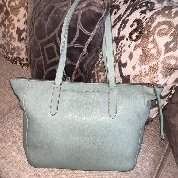 Leather Fossil Sydney Tote - Picture 2 of 8